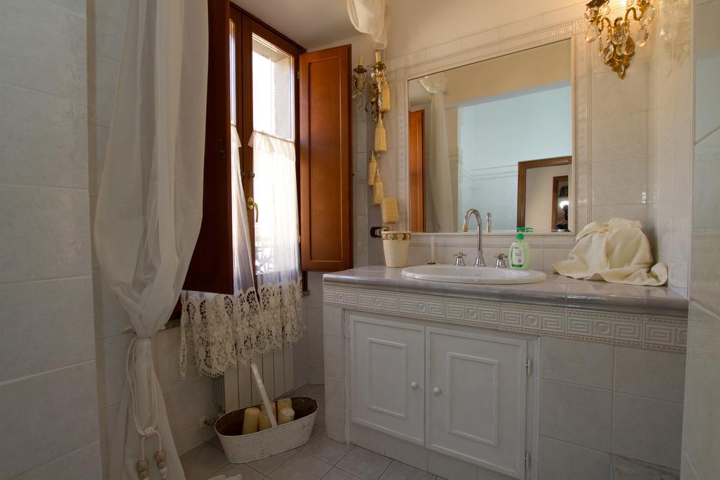 La Casa Di Milady Bed & Breakfast Genzano di Roma Oda fotoğraf